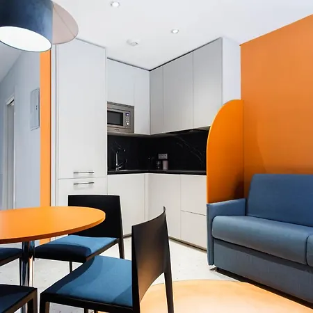 Apartahotel El Reloj 4*